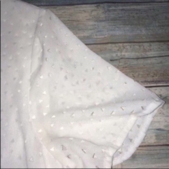 Banana Republic Laser Cut Triangle Blouse - Picture 4 of 4